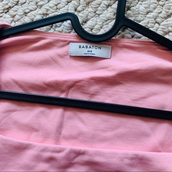 NWOT Babaton Contour Squareneck Longsleeve in peony pink size 2XS - Picture 2 of 2